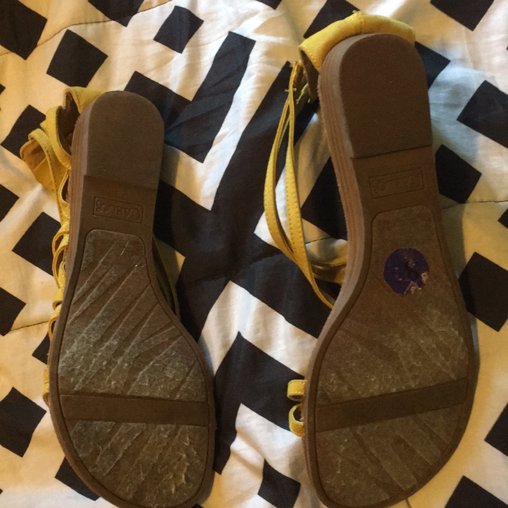 Sandals - Picture 2 of 2